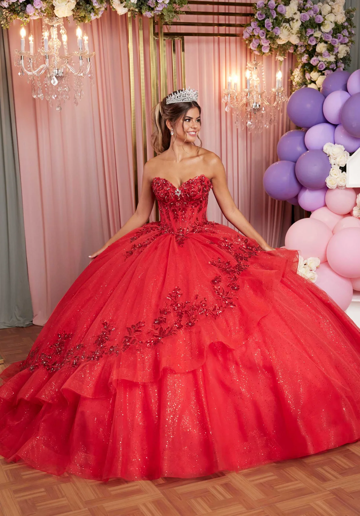 Embroidered Crystal Appliqué Quinceañera Dress with Asymmetrical Flounce - fotografía de producto