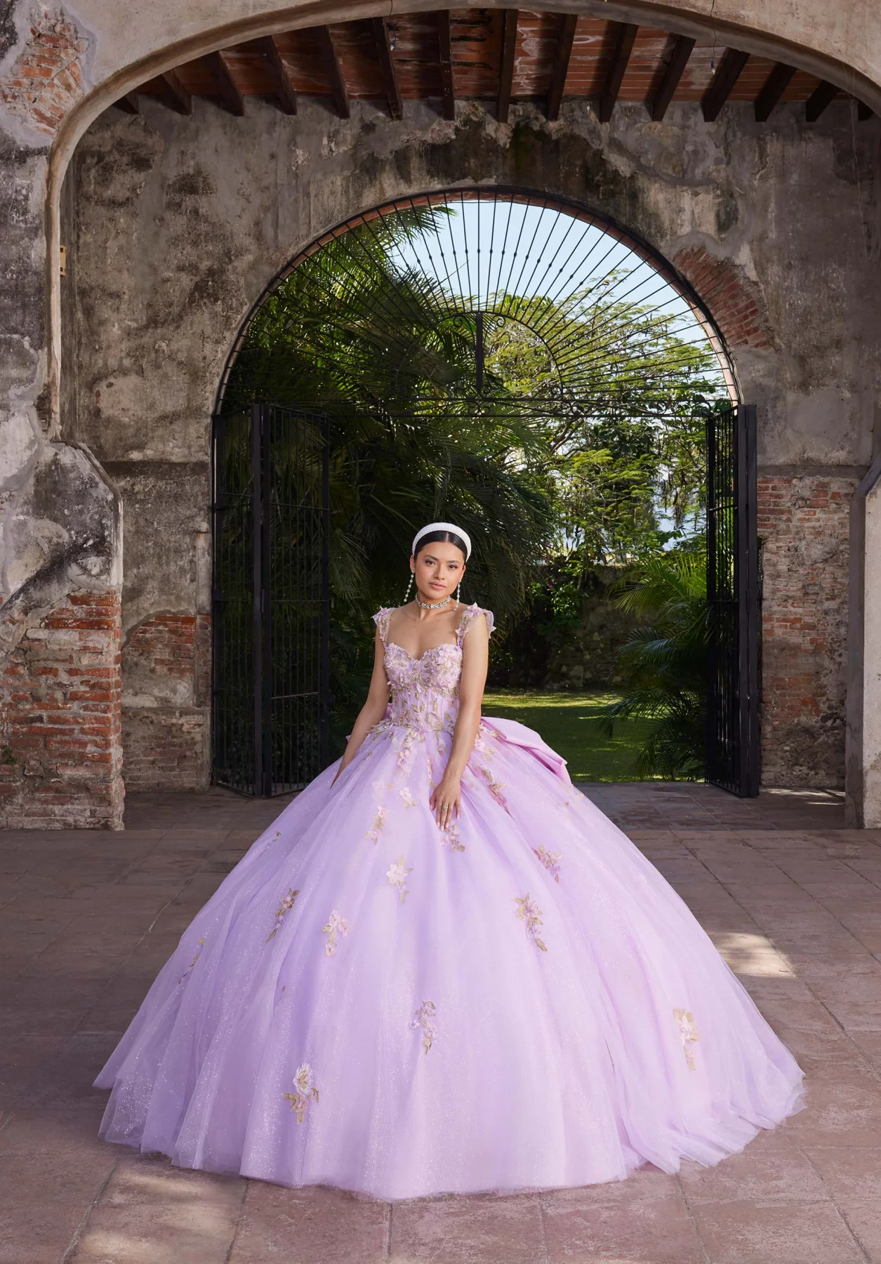 Dress AMINITA Quinceañera Dress, color Blush/Multi