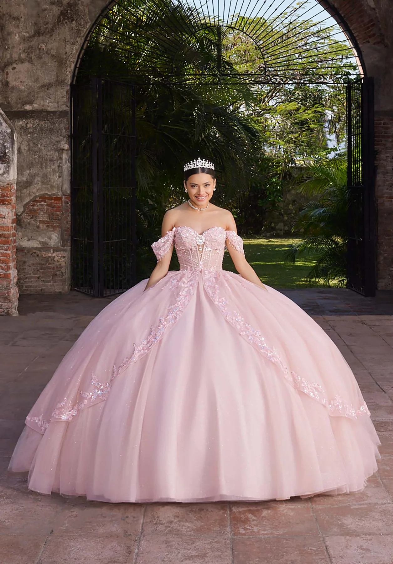 Dress AVA Quinceañera Dress