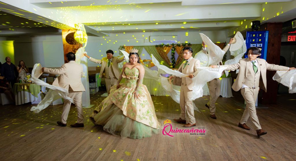 QUINCEANERA PHOTOGRAPHY NYC