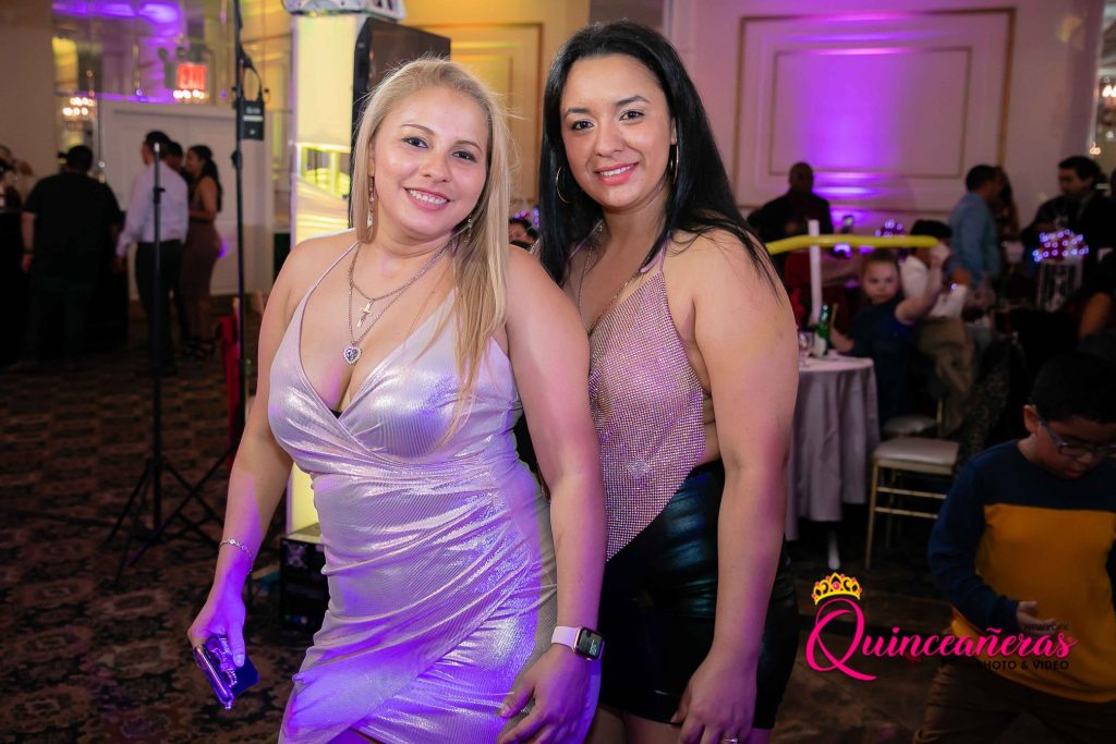 QUINCEANERA PHOTOGRAPHY NYC